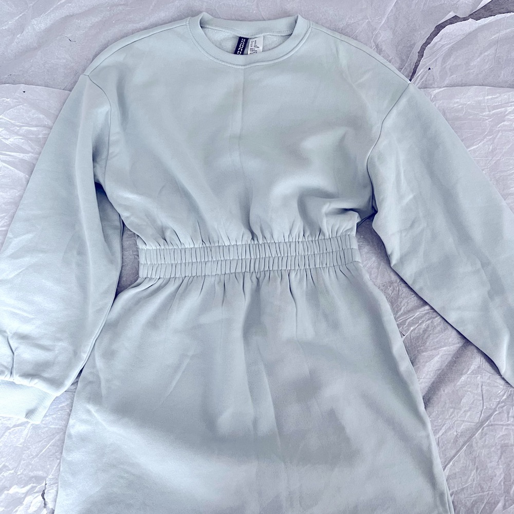 SWEATER DRESS